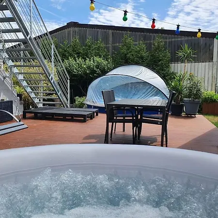 Kornhaus - Schoene Ferienwohnung Mit Pool, Kamin Und Terrasse Gottingen Exterior photo